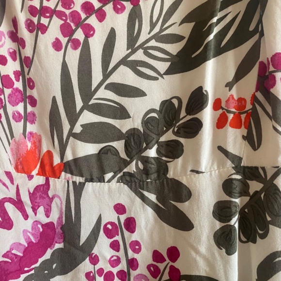 Old Navy Floral Dress - Picture 6 of 8